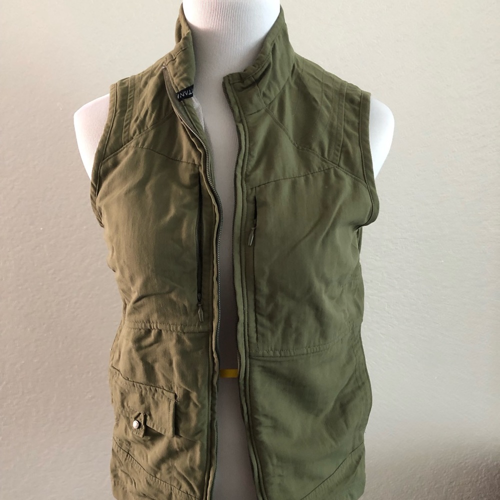 Columbia Women’s Vest - Army Green